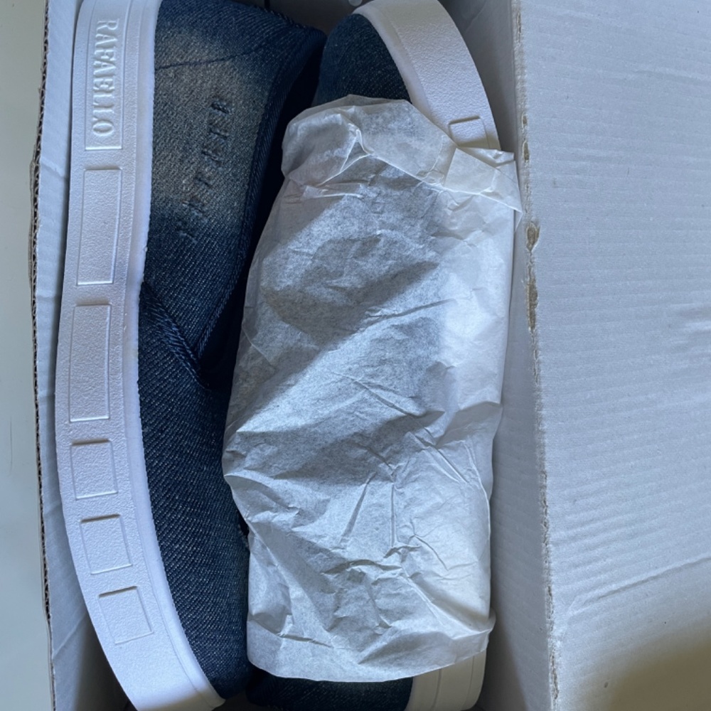 Rafaello - Picture 3 of 4